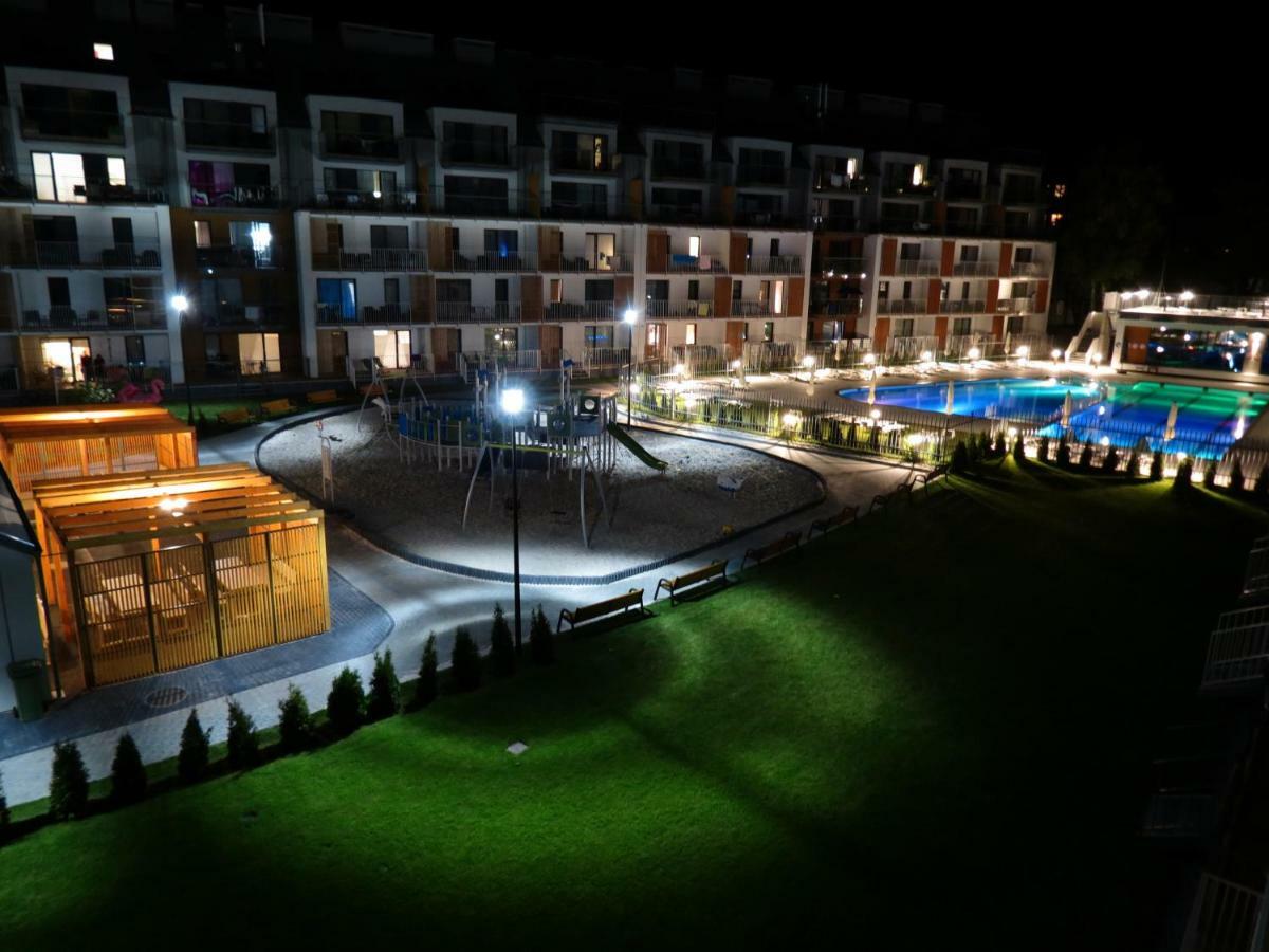 Apartamenty Siesta-Family Spa 科沃布热格 外观 照片